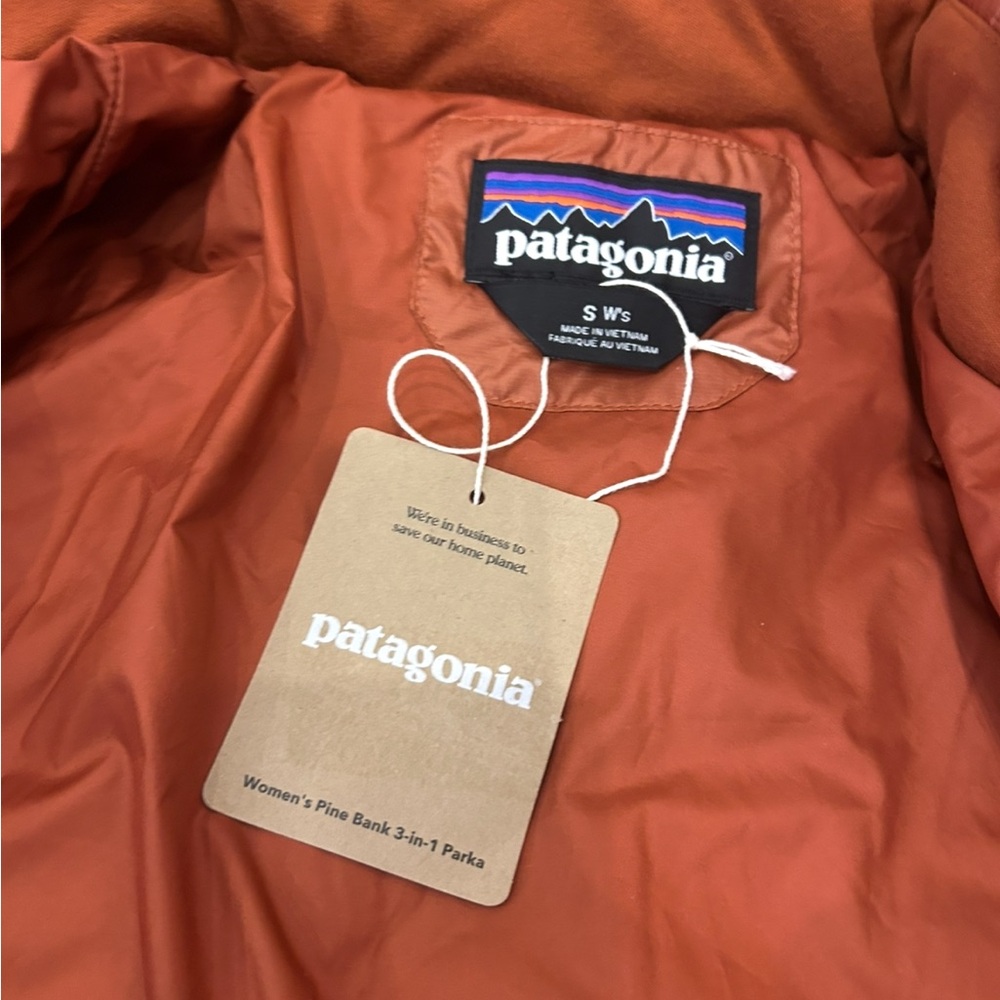 NWT PATAGONIA Women's Pine Bank 3-in-1 Parka Coat Burnshed Red long winter warm - Picture 5 of 8
